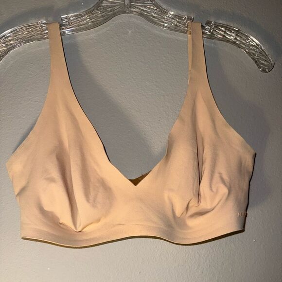 Skims Seamless Nude Bra Large - Picture 1 of 6